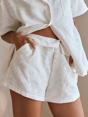 SABO Cena Shorts White Foldover High Waisted Linen Blend Resort NWT S